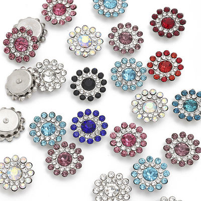 Zubehör China Großhandel Strass Perl Diamant Kristall Metallknopf für Kleidung Haar Bogenzentrum