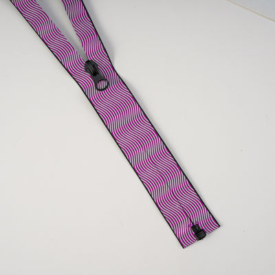 Fabrik Großhandel Custom 3# 5# 7# Nylon wasserdichtem Reißverschluss Auto Lock Verschiedene Arten von Nylon Reißverschluss für Kleidungsstücke