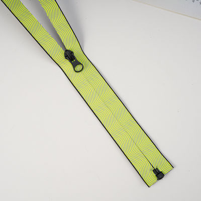 Fabrik Großhandel Custom 3# 5# 7# Nylon wasserdichtem Reißverschluss Auto Lock Verschiedene Arten von Nylon Reißverschluss für Kleidungsstücke