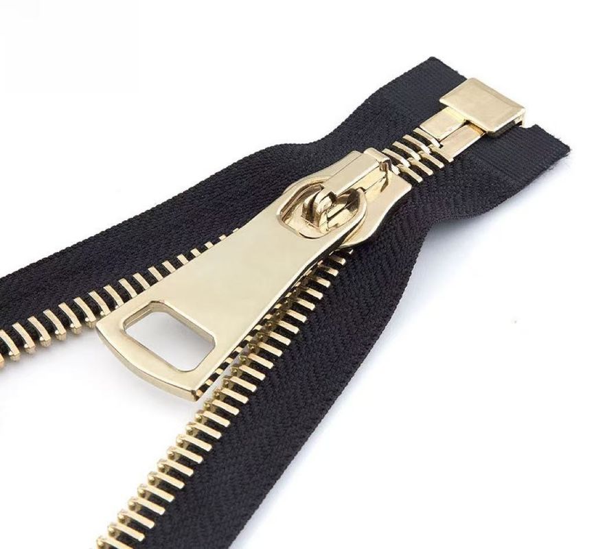 3#5#8#10#15#Metall Reißverschluss feiner Zähne im europäischen Stil Schweizer Zähne glänzender Gold Reißverschluss Silber schwarzer Nickel Selbstsperrzieher Metall Reißverschluss